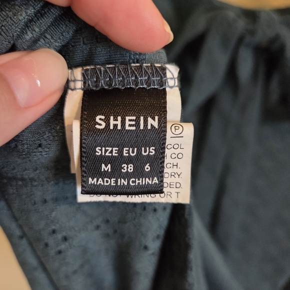 Shein Frenchy Contrast Lace Tie Back Dark Green Blouse Size Medium Summer Spring - Picture 6 of 8